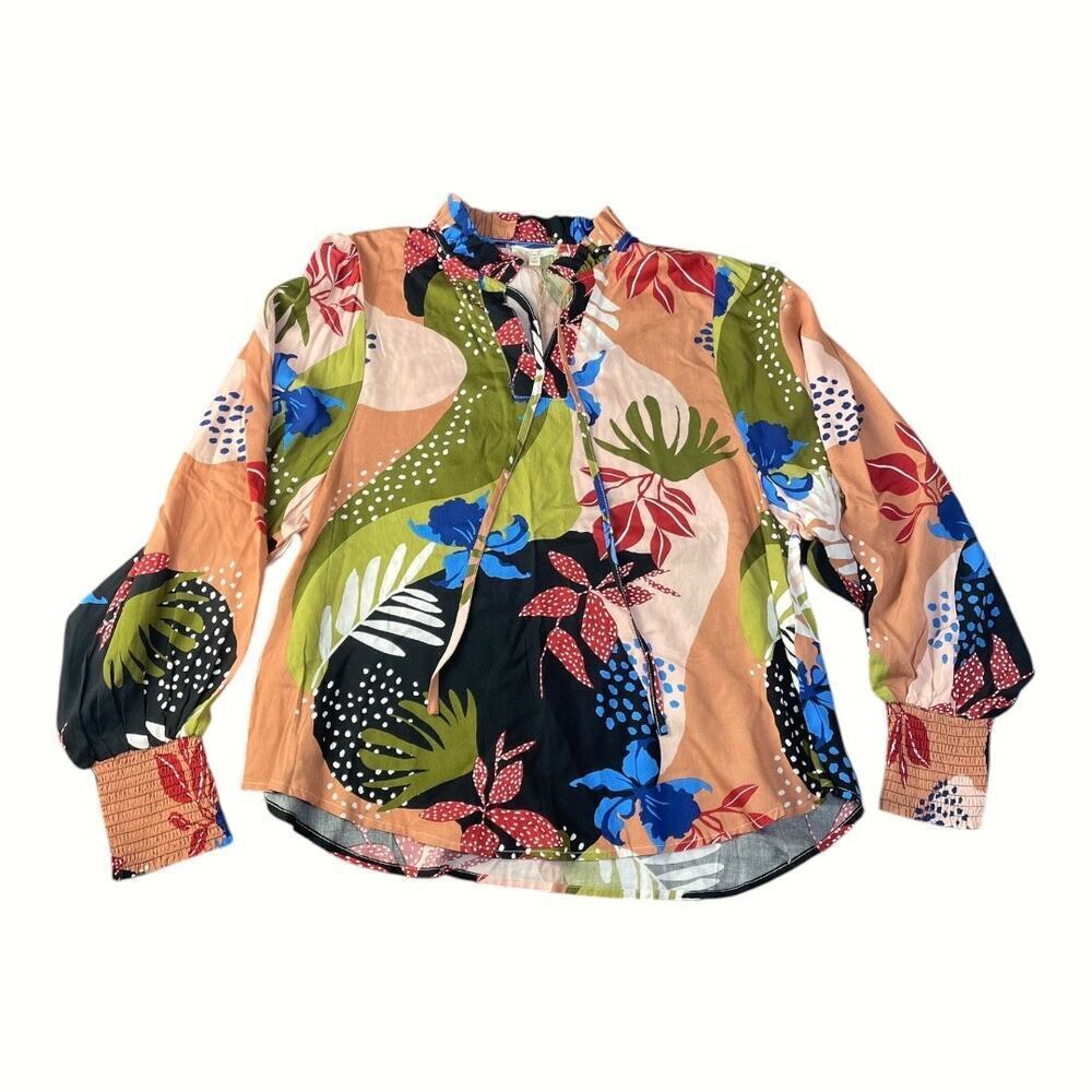 NWT Easel Los Angeles Women’s Floral Long Sleeve Blouse Size-Medium